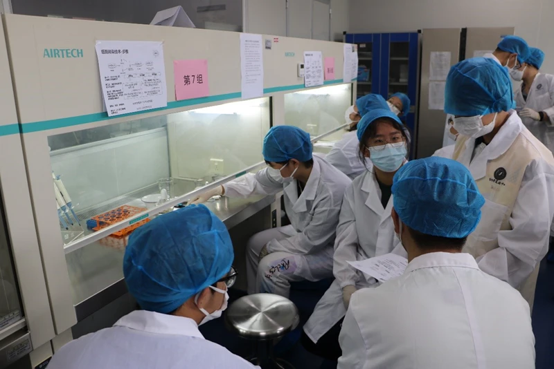 篮球防守训练中如何提高体能和耐力_2